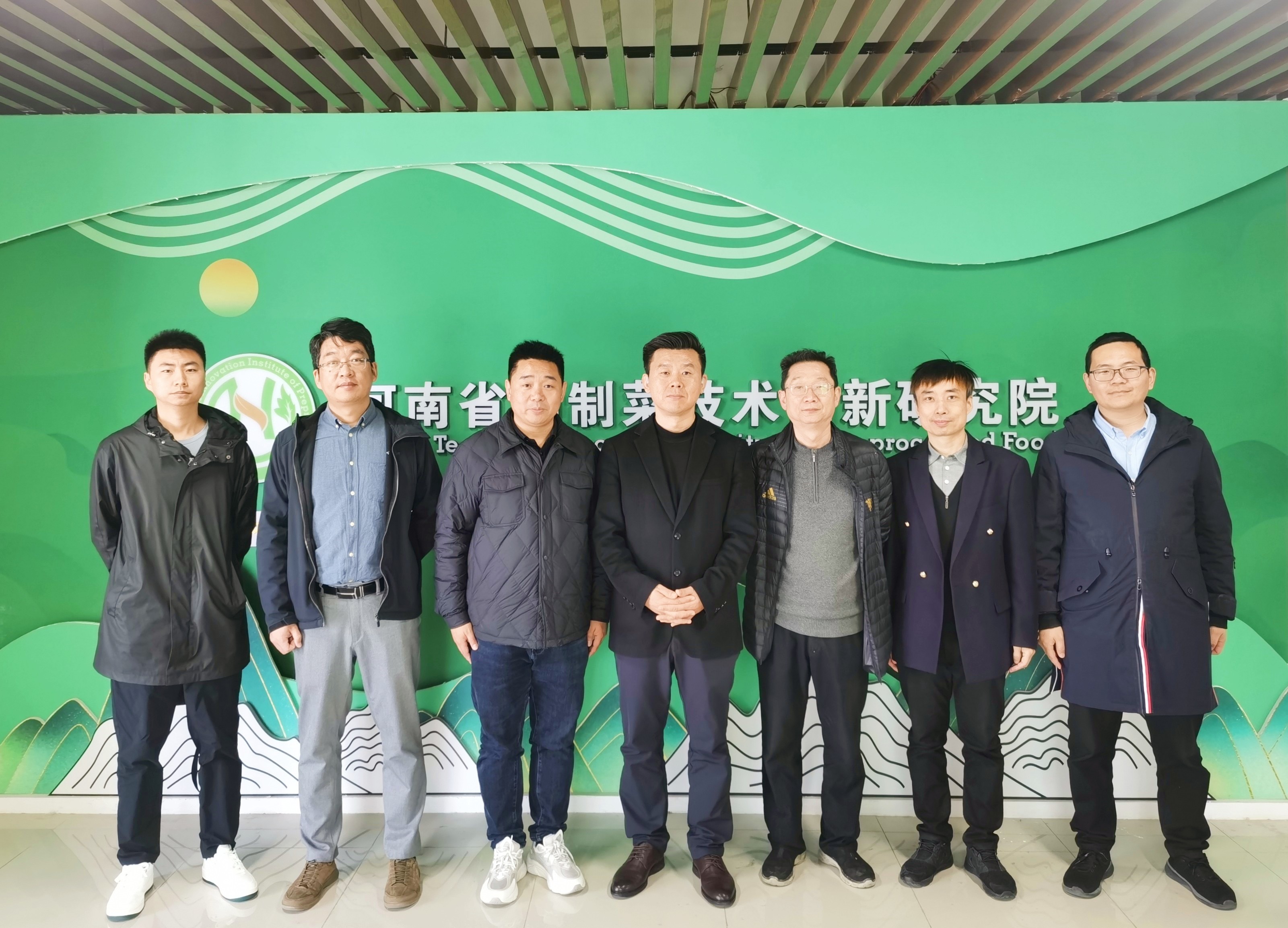 杰爾古格公司CEO李俊華一行赴河南牧業(yè)經(jīng)濟(jì)學(xué)院考察交流